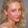 Lili Reinhart diamond painting