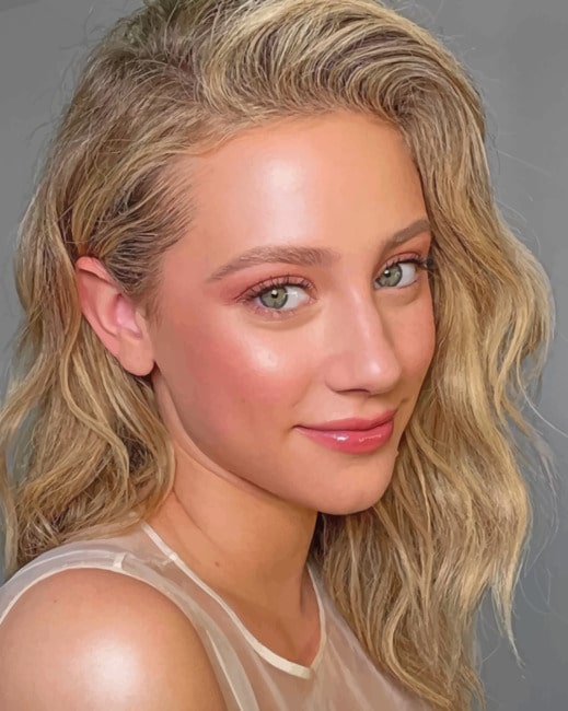 Lili Reinhart diamond painting