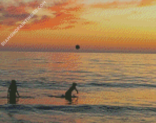 Kids Playing On Beach Diamond Paintings