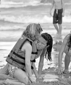 Black And White Kids On A Beach Diamond Paintings