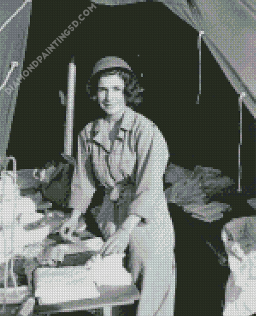 Black And White War Nurse Diamond Paintings