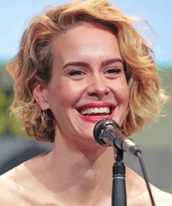 Pretty Sarah Paulson Diamond Paintings