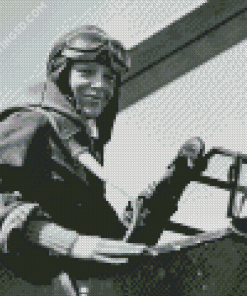 Black And White Amelia Earhart Diamond Paintings