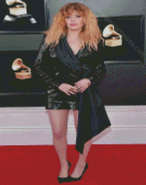 Natasha Lyonne In Black Dress Diamond Paintings