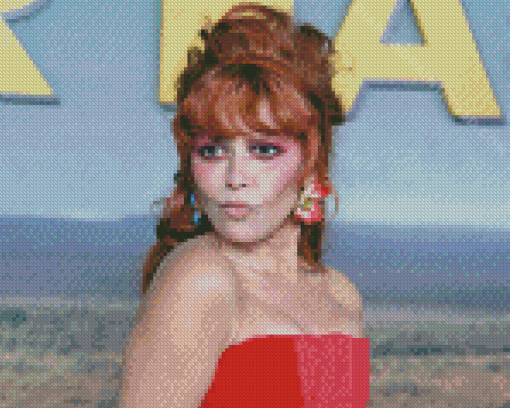 Natasha Lyonne In Red Diamond Paintings